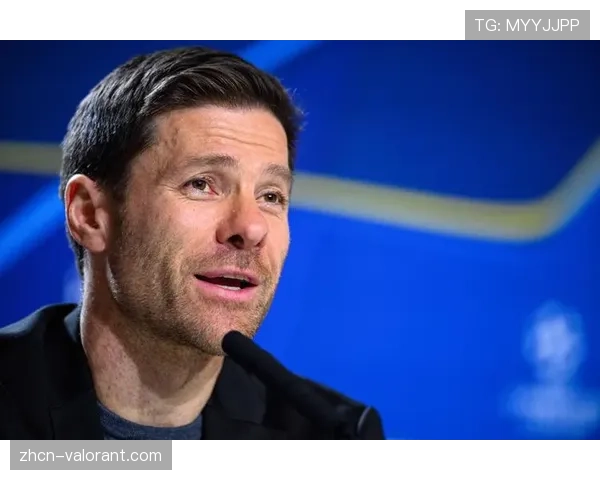 战术分析：哈维-阿隆索的战术体系如何使球队在高速跑动中保持阵型紧凑